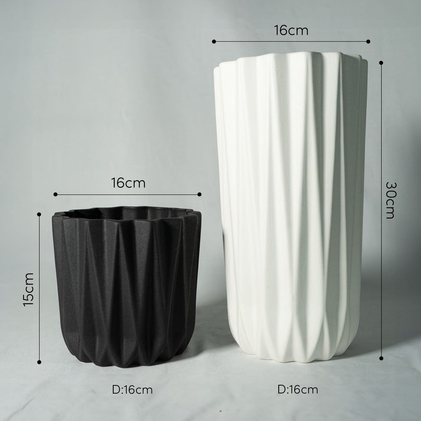 ノルディックスタイル フラワーベース「DIAMOND EDGE」 花瓶 セラミック製 北欧