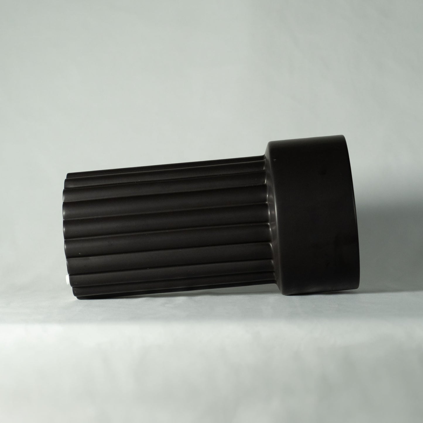 Simple Flower Base "DUAL DESIGN VASE" Ceramic Vase