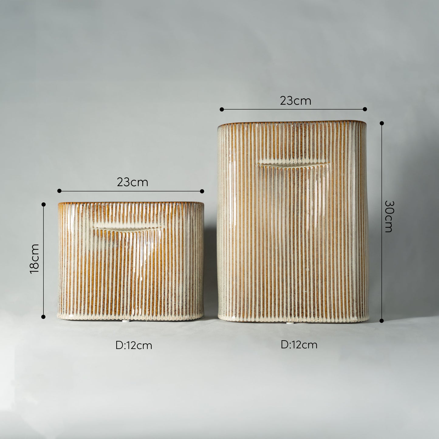 アンティーク調 フラワーベース 「GROOVE VASE」 セラミック製 花瓶