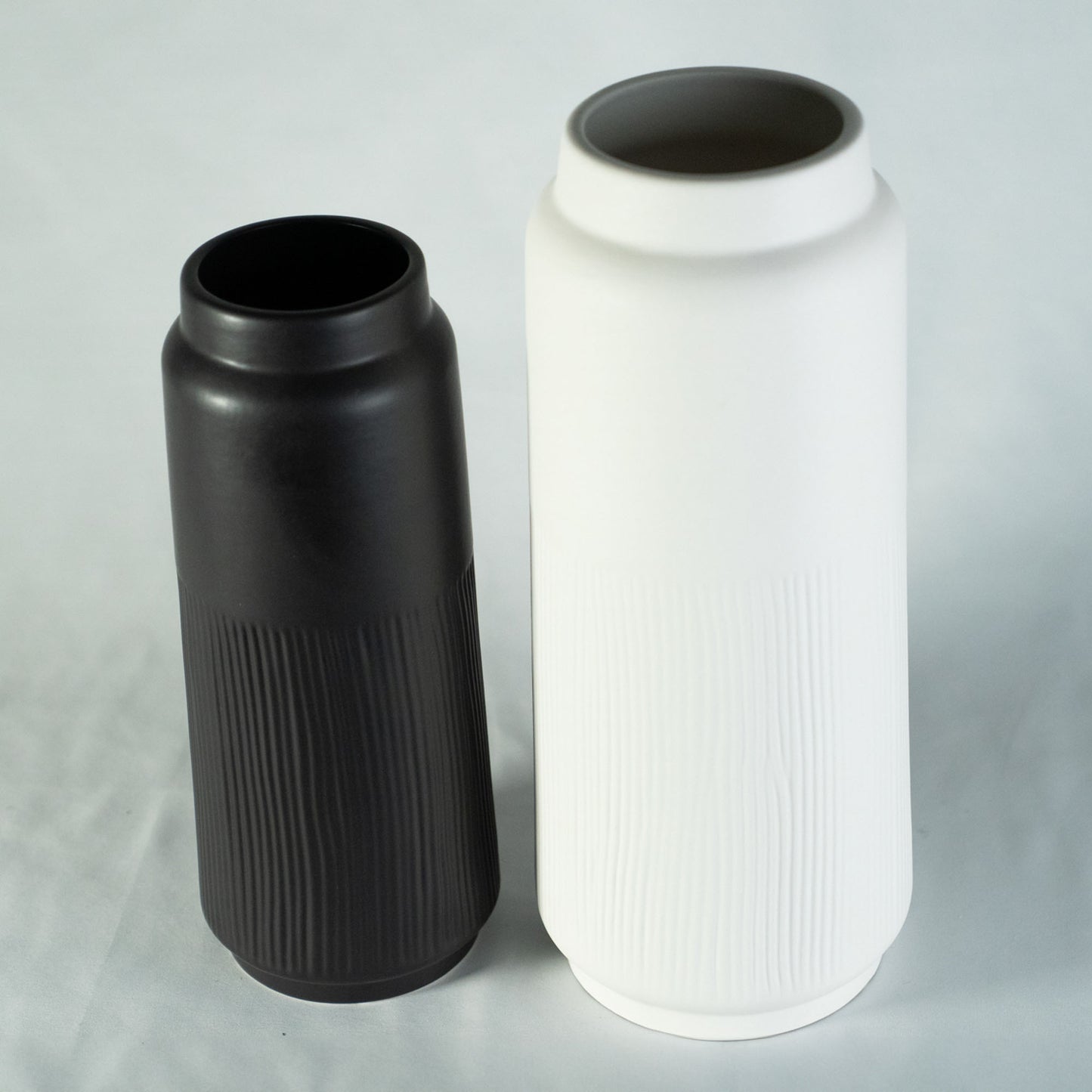 ノルディックスタイル フラワーベース 「LIGNA VASE」 花瓶 セラミック製 モノトーン