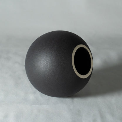 Unique Flower Vase "ALLIUM" Japanese Modern Ceramic Simple