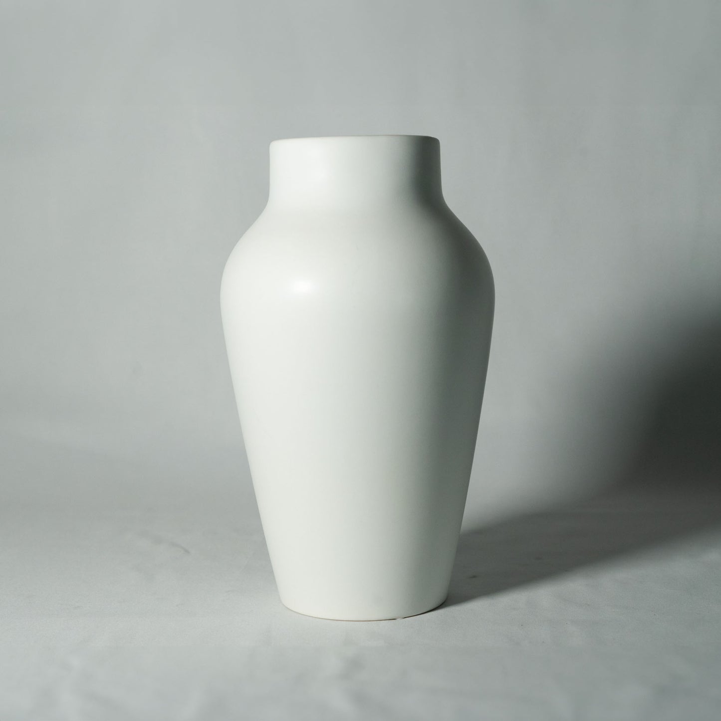 Unique flower vase "FASHION VASE" Stylish ceramic vase with minimalist design