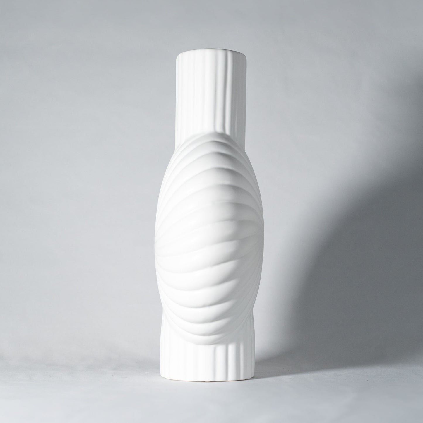 Monotone stylish flower vase "LAMBERT VASE" ceramic vase minimalist