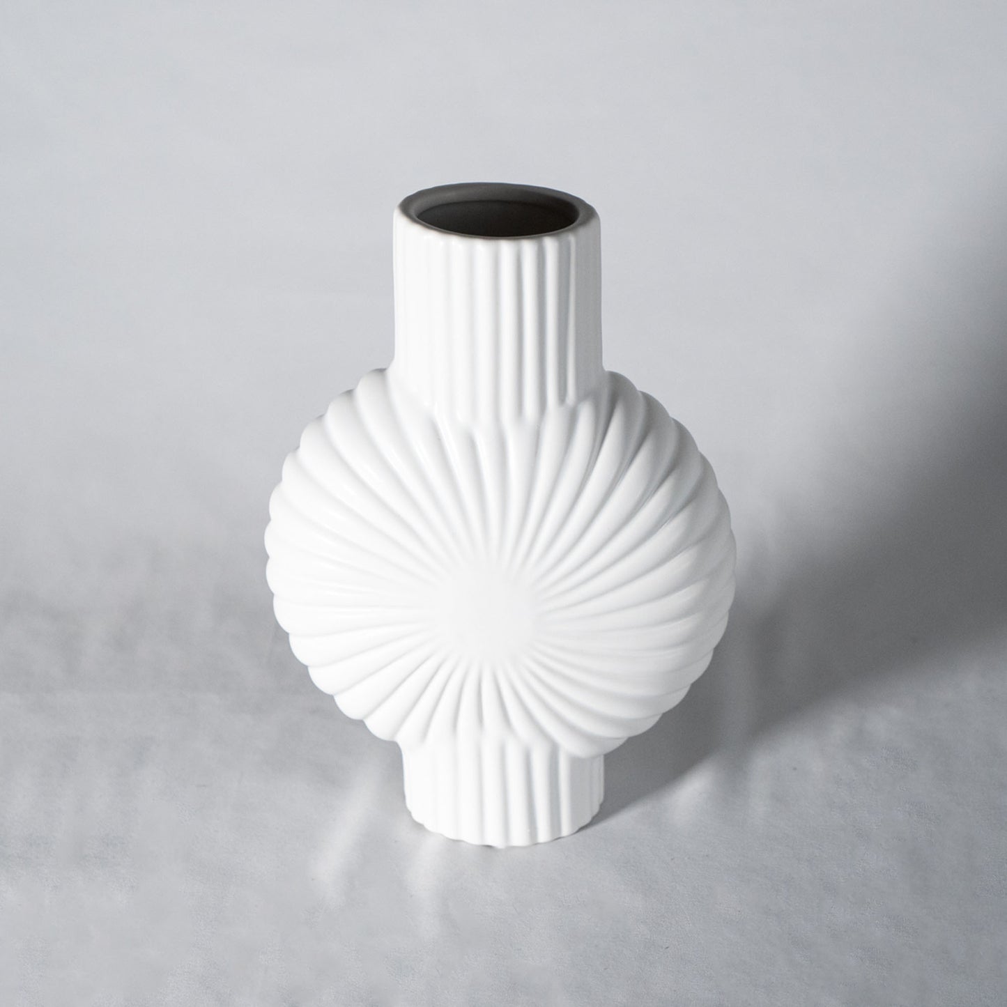 Monotone stylish flower vase "LAMBERT VASE" ceramic vase minimalist