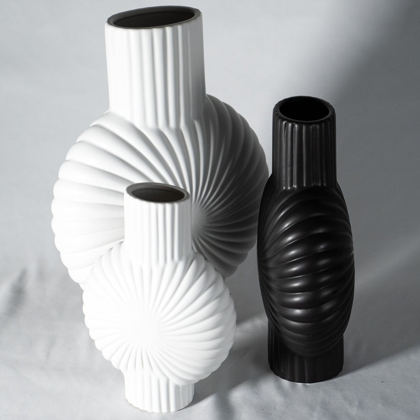 Monotone stylish flower vase "LAMBERT VASE" ceramic vase minimalist